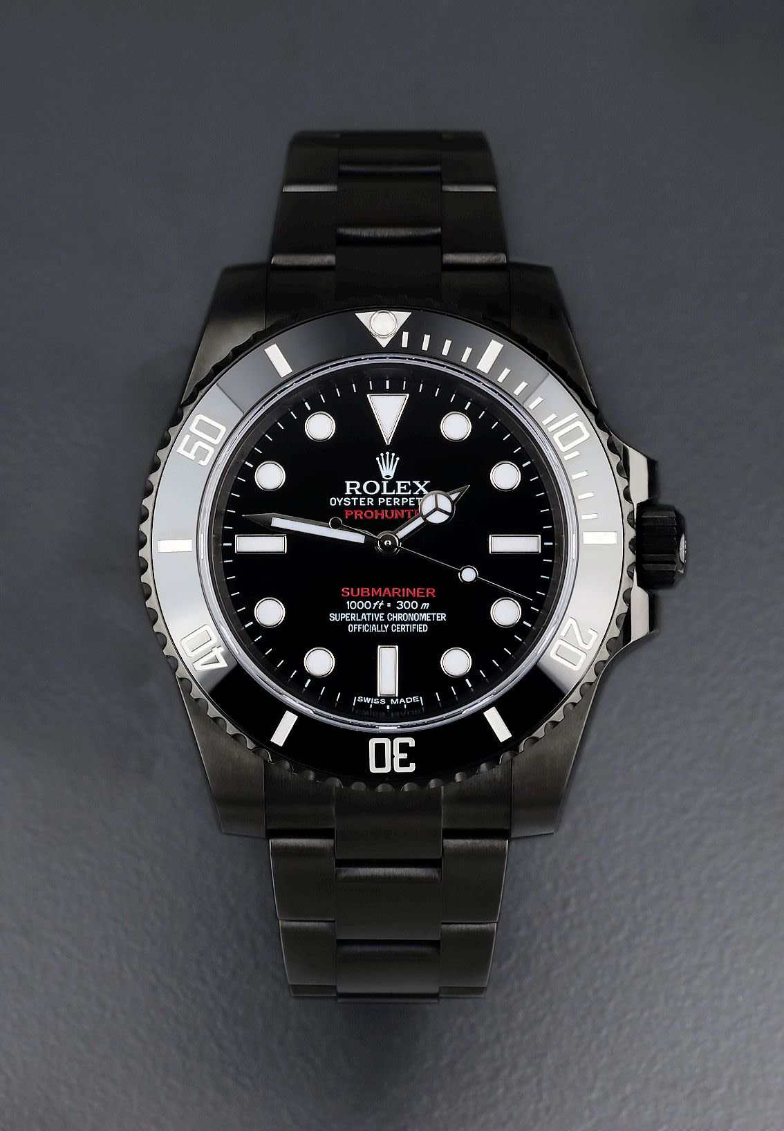 For any enquires please contact Watch Club London / watchclub.com